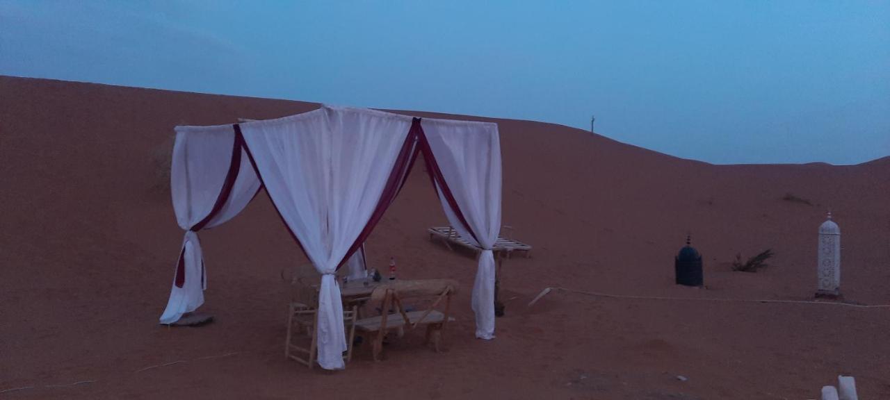 梅尔祖卡 Abdo Luxury Camp With Heating酒店 外观 照片